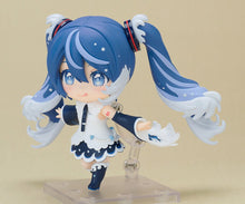 Load image into Gallery viewer, PRE-ORDER Nendoroid Hatsune Miku: Katsushika Hokusai Collaboration Ver. (Rella) Character Vocal Series 01: Hatsune Miku