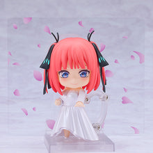 Load image into Gallery viewer, PRE-ORDER Nendoroid Nino Nakano: Wedding Dress Ver. The Quintessential Quintuplets