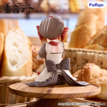 Load image into Gallery viewer, PRE-ORDER Noodle Stopper Figure Kasane Teto Baguette ver.
