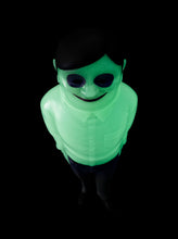 Load image into Gallery viewer, PRE-ORDER Occultic Sofubi collection Alien Serpo luminous Ver. Dan Da Dan