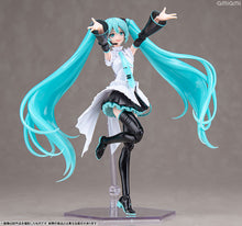 Load image into Gallery viewer, PRE-ORDER PLAMATEA Hatsune Miku: Happy 16th Birthday Ver. Character Vocal Series 01: Hatsune Miku