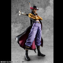 Load image into Gallery viewer, PRE-ORDER Portrait.Of.Pirates SA-LIMITED "Hawk Eye" Dracule Mihawk Ver. R One Piece