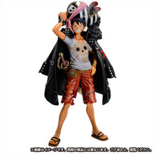 Load image into Gallery viewer, PRE-ORDER Premium Bandai Monkey D. Luffy The Grandline Series Premium Ver. One Piece