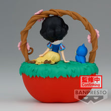 Load image into Gallery viewer, PRE-ORDER Q Posket Disney Characters Snow White II Version A
