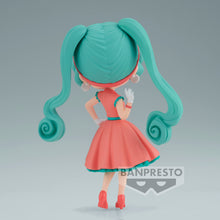 Load image into Gallery viewer, PRE-ORDER Q Posket Hatsune Miku World Journey Vol. 1 Hatsune Miku