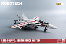 Load image into Gallery viewer, PRE-ORDER ROBO-DOU VF-1J Veritech (Rick Hunter) Robotech