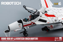 Load image into Gallery viewer, PRE-ORDER ROBO-DOU VF-1J Veritech (Rick Hunter) Robotech