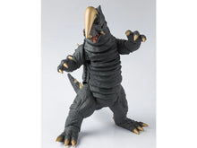 Load image into Gallery viewer, PRE-ORDER S.H.Figuarts Black King Ultraman