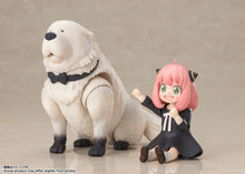 Load image into Gallery viewer, PRE-ORDER S.H.Figuarts Bond Forger With Anya Spy x Family