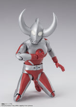 Load image into Gallery viewer, PRE-ORDER S.H.Figuarts Father Of Ultra Ultraman