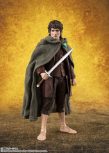 Load image into Gallery viewer, PRE-ORDER S.H.Figuarts Frodo Baggins & Gollum The Lord of the Rings: The Fellowship of the Ring