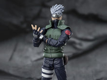 Load image into Gallery viewer, PRE-ORDER S.H.Figuarts Kakashi Hatake The Famed Sharingan Hero Naruto Shippuden (re-offer)
