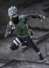 Load image into Gallery viewer, PRE-ORDER S.H.Figuarts Kakashi Hatake The Famed Sharingan Hero Naruto Shippuden (re-offer)