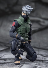 Load image into Gallery viewer, PRE-ORDER S.H.Figuarts Kakashi Hatake The Famed Sharingan Hero (Reissue) Naruto Shippuden