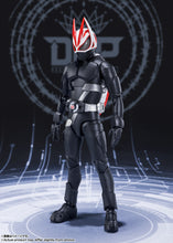 Load image into Gallery viewer, PRE-ORDER S.H.Figuarts Kamen Rider Geats Entry Raise Form (Reissue) Kamen Rider