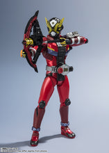 Load image into Gallery viewer, PRE-ORDER S.H.Figuarts Kamen Rider Geiz Heisei Generations Edition Kamen Rider