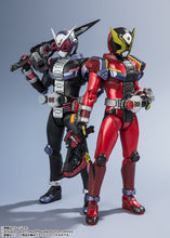 Load image into Gallery viewer, PRE-ORDER S.H.Figuarts Kamen Rider Geiz Heisei Generations Edition Kamen Rider