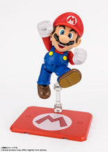 Load image into Gallery viewer, PRE-ORDER S.H.Figuarts Mario SUPER MARIO (rerelease)