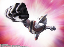 Load image into Gallery viewer, PRE-ORDER S.H.Figuarts Shinkocchou Ultraman Gaia V2 Ultraman Gaia