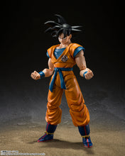 Load image into Gallery viewer, PRE-ORDER S.H.Figuarts Son Goku Super Hero (Reissue) Dragon Ball Super Hero