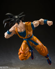 Load image into Gallery viewer, PRE-ORDER S.H.Figuarts Son Goku Super Hero (Reissue) Dragon Ball Super Hero