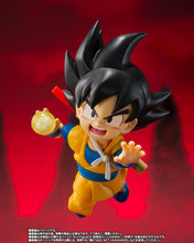 Load image into Gallery viewer, PRE-ORDER S.H.Figuarts Super Saiyan 4 Son Goku Dragon Ball Daima