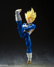 Load image into Gallery viewer, PRE-ORDER  S.H.Figuarts Super Saiyan Vegeta Awakened Super Saiyan Blood Dragon Ball Z (re-offer)