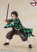 Load image into Gallery viewer, PRE-ORDER S.H.Figuarts Tanjiro Kamado Demon Slayer: Kimetsu no Yaiba (re-offer)