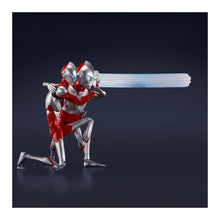 Load image into Gallery viewer, PRE-ORDER S.H.Figuarts Ultradad Ultraman: Rising