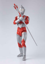 Load image into Gallery viewer, PRE-ORDER S.H.Figuarts Ultraman Jack (Rerelease Edition) The Return of Ultraman