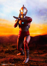 Load image into Gallery viewer, PRE-ORDER S.H.Figuarts Ultraman Jack (Rerelease Edition) The Return of Ultraman