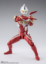 Load image into Gallery viewer, PRE-ORDER S.H.Figuarts Ultraman Max
