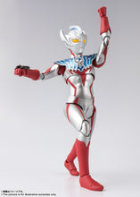 Load image into Gallery viewer, PRE-ORDER S.H.Figuarts Ultraman Taiga (reissue) Ultraman