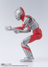 Load image into Gallery viewer, PRE-ORDER S.H.Figuarts Ultraman (A Type) Reissue