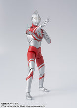 Load image into Gallery viewer, PRE-ORDER S.H.Figuarts Zoffy (reissue) Ultraman