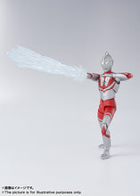 Load image into Gallery viewer, PRE-ORDER S.H.Figuarts Zoffy (reissue) Ultraman