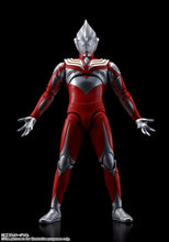 Load image into Gallery viewer, PRE-ORDER S.H.Figuarts (Shinkocchou) Ultraman Tiga Power Type (reissue) Ultraman