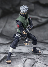 Load image into Gallery viewer, PRE-ORDER S.H.Figuarts Kakashi Hatake Famed Sharingan Hero Naruto Shippuden