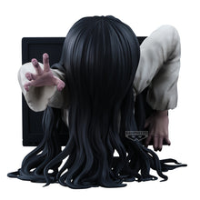 Load image into Gallery viewer, PRE-ORDER Sadako Bust Figure Sadako