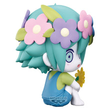Load image into Gallery viewer, PRE-ORDER Sitting Figure Basil Omori