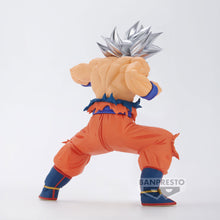 Load image into Gallery viewer, PRE-ORDER Son Goku Ultra Instinct Blood Of Saiyans Special Xx Dragon Ball