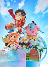 Load image into Gallery viewer, Authentic Strawhat Pirates World Collectable Figure Egghead Ver. One Piece