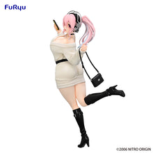 Load image into Gallery viewer, PRE-ORDER Super Sonico Trio-Try-iT Figure Winter Memory ver.