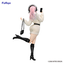 Load image into Gallery viewer, PRE-ORDER Super Sonico Trio-Try-iT Figure Winter Memory ver.
