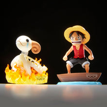 Load image into Gallery viewer, Authentic World Collectable Figure Log Stories Monkey D. Luffy & Going Merry One Piece