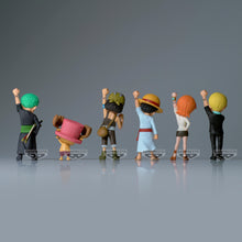 Load image into Gallery viewer, PRE-ORDER World Collectable Figure Sign of our Fellowship One Piece set of 6
