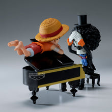 Load image into Gallery viewer, PRE-ORDER World Collectable Log Stories Monkey D. Luffy & Brook One Piece