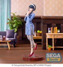 Load image into Gallery viewer, PRE-ORDER Yor Forger Luminasta Figure Season 1 Cours 2 Ending Coordination ver. Spy x Family
