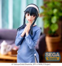 Load image into Gallery viewer, PRE-ORDER Yor Forger Luminasta Figure Season 1 Cours 2 Ending Coordination ver. Spy x Family
