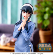 Load image into Gallery viewer, PRE-ORDER Yor Forger Luminasta Figure Season 1 Cours 2 Ending Coordination ver. Spy x Family